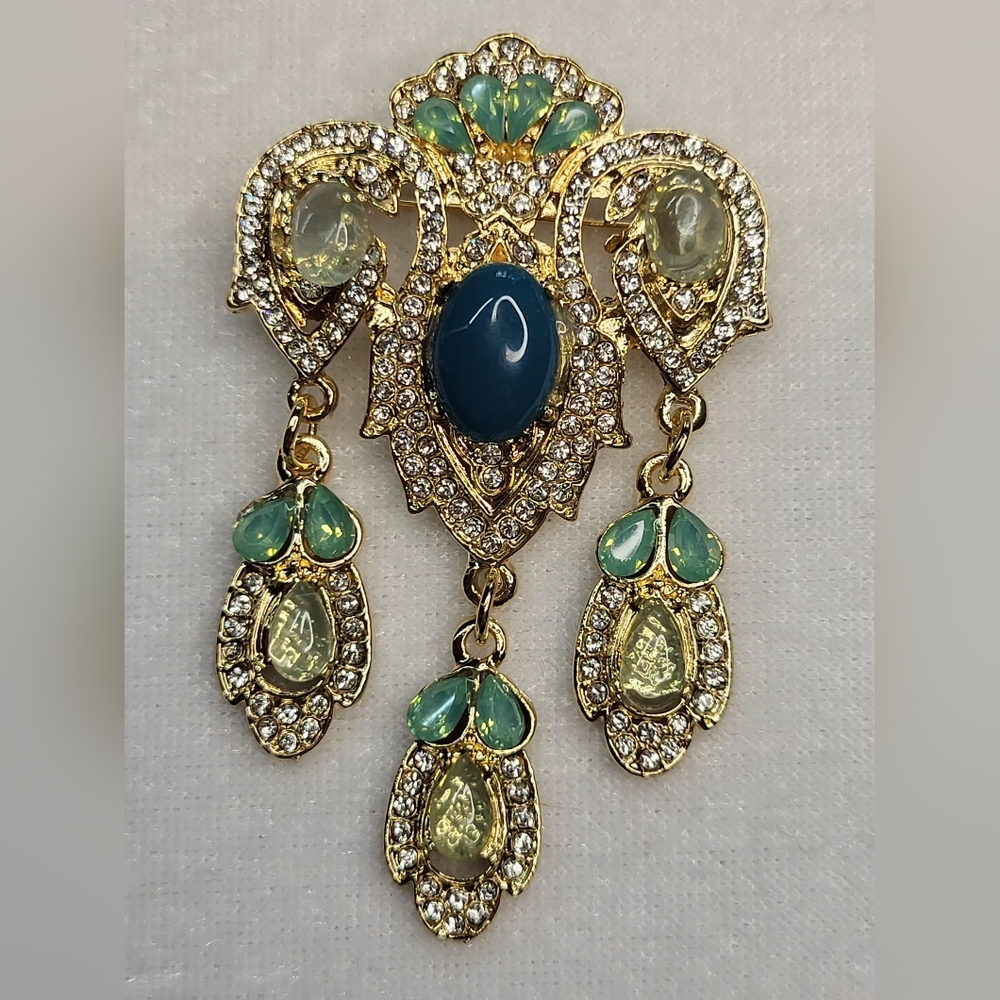 New Medieval Court Style Brooch / Pin